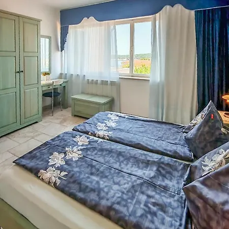 1 Bedroom In Barbat Apartmán Barbat na Rabu